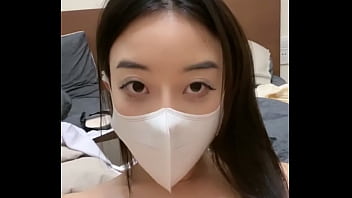 Newcomer! First-ever time leaking face! So uber-sexy ~ [Lulu] Onanism with props! More than addictive! Shoot in seconds! 23 years old, not developed a few times, very young! Domestic high-end online trysts peripherals